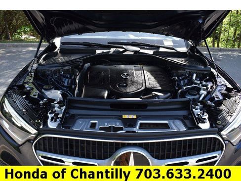 Used 2023 Mercedes-Benz GLC 300 4MATIC image 35