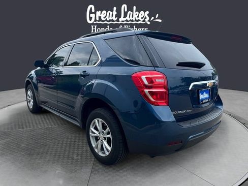 Used 2017 Chevrolet Equinox LT w/ Convenience Package AWD/4WD image 3