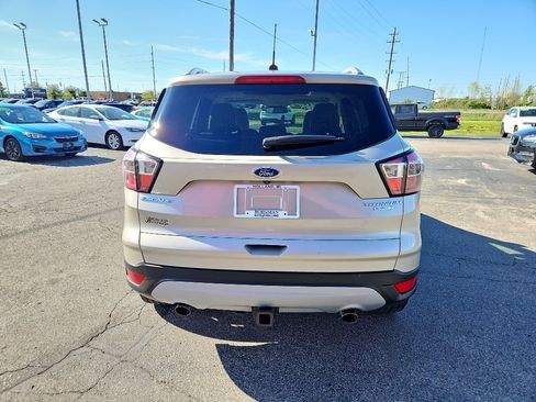 Used 2017 Ford Escape Titanium w/ Canadian Touring Package FWD image 3