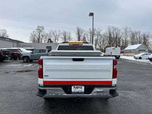 Used 2020 Chevrolet Silverado 1500 W/T w/ WT Value Package image 4