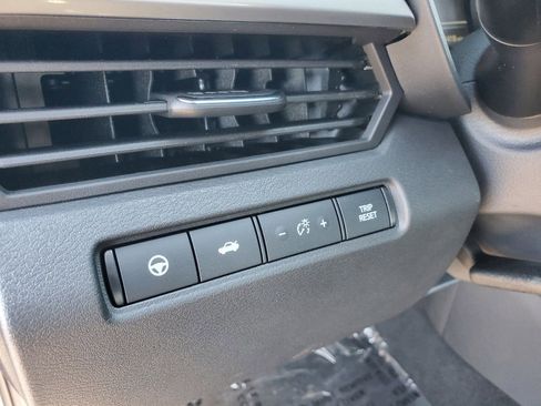 New 2025 Nissan Altima 2.5 SV w/ SV Premium Package image 16