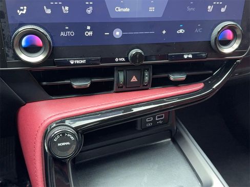 Used 2023 Lexus NX 250 FWD w/ Premium Package image 28