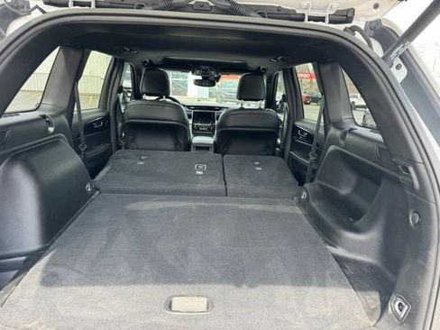 Used 2023 Jeep Grand Cherokee Altitude image 27