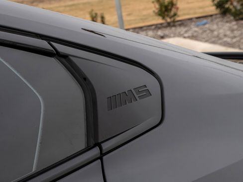 Used 2025 BMW M5 w/ Executive Package image 48