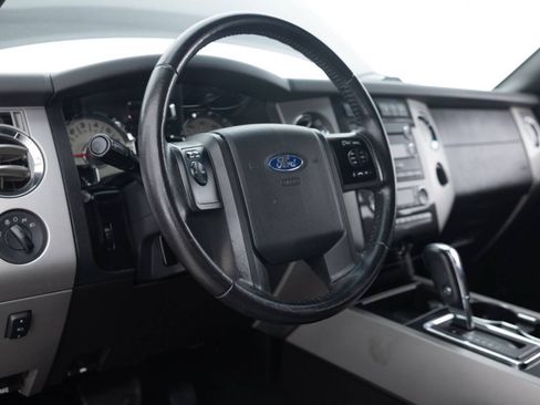 Used 2011 Ford Expedition EL XLT w/ 202A Rapid Spec Order Code AWD/4WD image 23