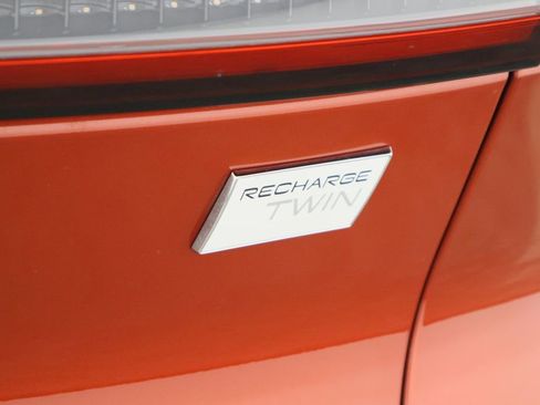 Used 2023 Volvo C40 P8 Recharge Plus w/ Protection Package Premier image 40