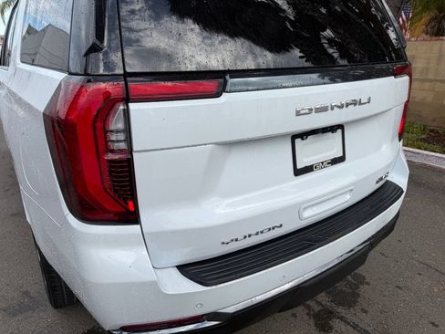 Used 2026 GMC Yukon XL Denali Ultimate AWD/4WD image 13