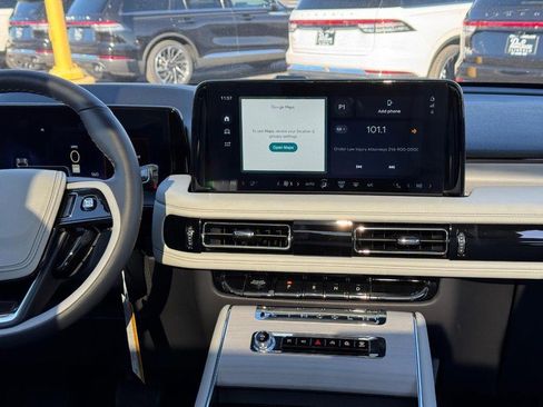 New 2025 Lincoln Aviator Reserve w/ Equipment Group 201A image 12