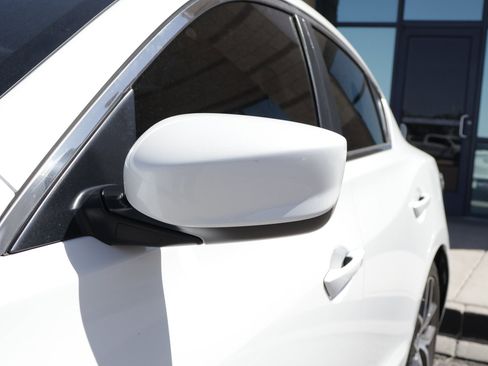 Used 2021 Acura ILX w/ Premium Package FWD image 15