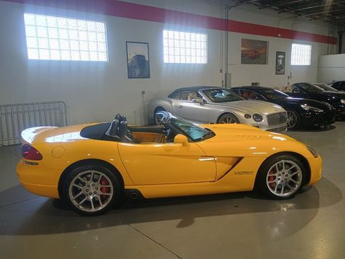 Used 2005 Dodge Viper SRT-10 image 19
