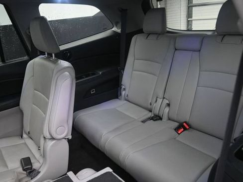 Used 2022 Honda Pilot Elite image 31