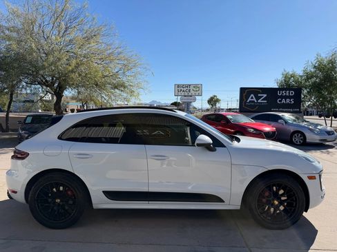 Used 2017 Porsche Macan GTS AWD/4WD image 9