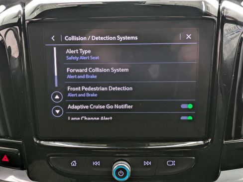 Used 2023 Chevrolet Traverse Premier w/ Redline Edition image 10