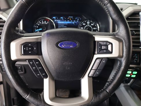 Used 2015 Ford F150 Lariat w/ Equipment Group 502A Luxury AWD/4WD image 3