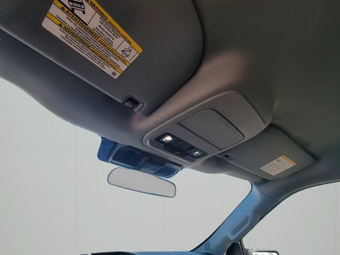 Used 2021 Ford F150 XLT image 25