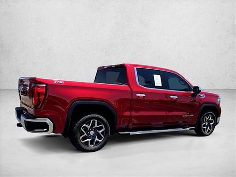 Used 2023 GMC Sierra 1500 SLT AWD/4WD image 8