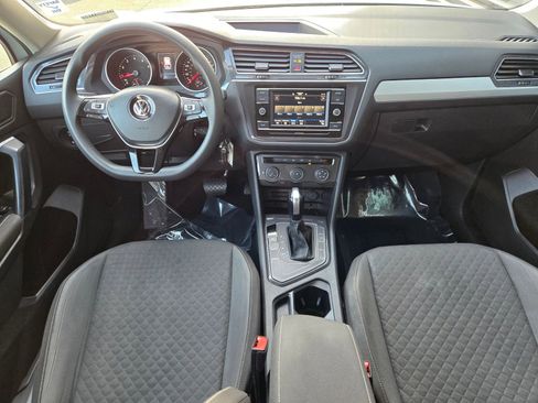 Used 2021 Volkswagen Tiguan S FWD image 12
