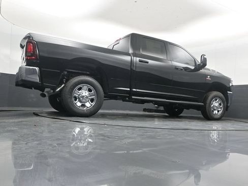 New 2026 RAM 2500 Tradesman AWD/4WD image 38