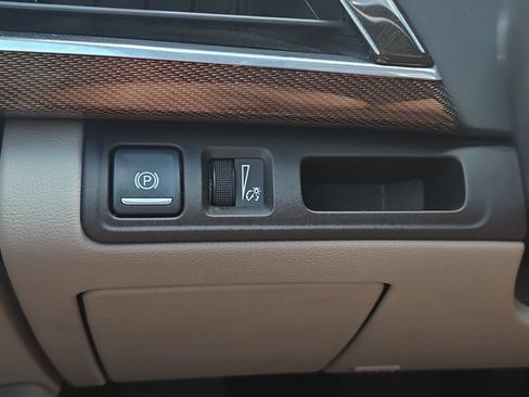 Used 2018 Cadillac CT6 Luxury AWD/4WD image 26