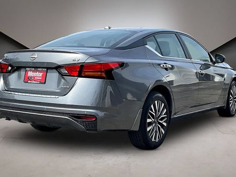 Certified 2023 Nissan Altima 2.5 SV AWD/4WD image 6