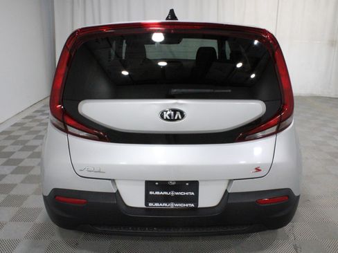 Used 2021 Kia Soul S image 27