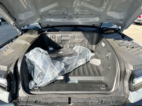 Used 2025 GMC Hummer EV 3X w/ Extreme Off-Road Package image 31