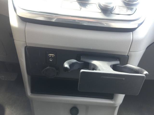 Used 2015 Toyota Sienna LE FWD image 17