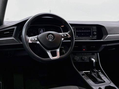 Used 2019 Volkswagen Jetta S FWD image 18