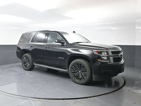 Used 2019 Chevrolet Tahoe LT AWD/4WD image 3