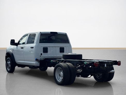 New 2026 RAM 4500 Tradesman AWD/4WD image 5