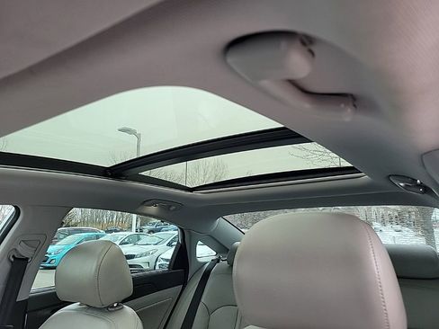 Used 2019 Hyundai Sonata Limited w/ Ultimate Package 02 image 16