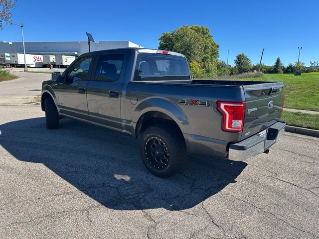 Used 2017 Ford F150 XL w/ Equipment Group 101A Mid AWD/4WD image 2