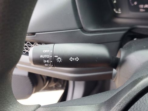 Used 2025 Honda Accord LX image 29