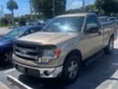 Used 2014 Ford F150 XLT w/ Equipment Group 301A Mid RWD image 16