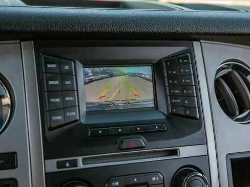 Used 2017 Ford Expedition XLT w/ Equipment Group 201A image 16