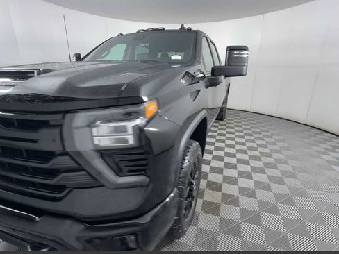 New 2026 Chevrolet Silverado 2500 High Country w/ Midnight Edition image 6