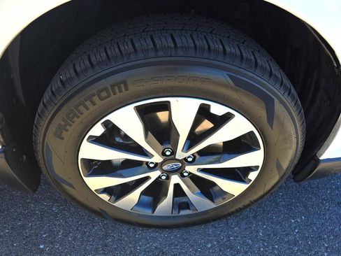 Used 2016 Subaru Outback 2.5i Limited AWD/4WD image 37