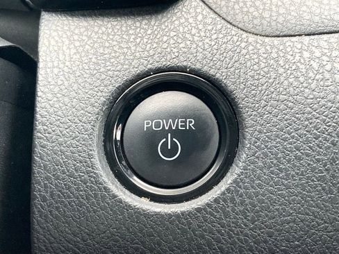 Used 2025 Toyota Camry LE image 15