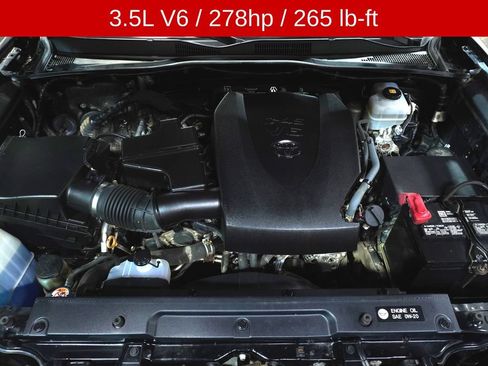 Used 2018 Toyota Tacoma TRD Off-Road w/ Technology Package AWD/4WD image 9