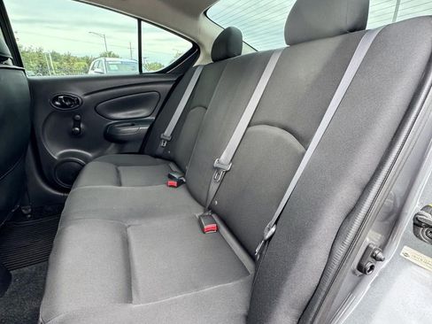 Used 2019 Nissan Versa S Plus FWD image 10