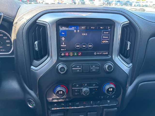 Used 2020 Chevrolet Silverado 1500 LTZ w/ LTZ Premium Package AWD/4WD image 19
