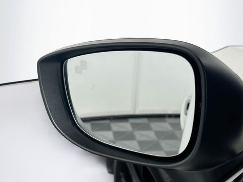 Used 2025 MAZDA CX-5 Carbon Edition AWD/4WD image 16