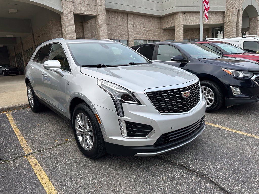 Used 2020 Cadillac XT5 Premium Luxury w/ LPO, Floor Liner Package FWD image 14