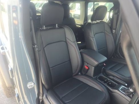 Used 2026 Jeep Wrangler Unlimited Rubicon 392 w/ Quick Order Package 27X Moab AWD/4WD image 21