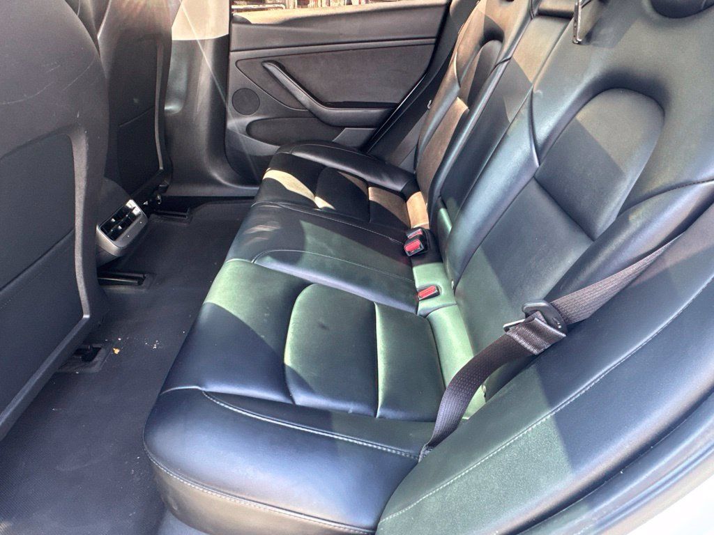 Used 2023 Tesla Model 3 Standard Range RWD image 37