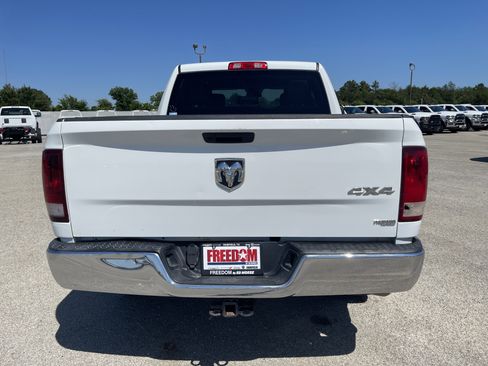Used 2022 RAM 1500 Tradesman w/ Chrome Appearance Group AWD/4WD image 5
