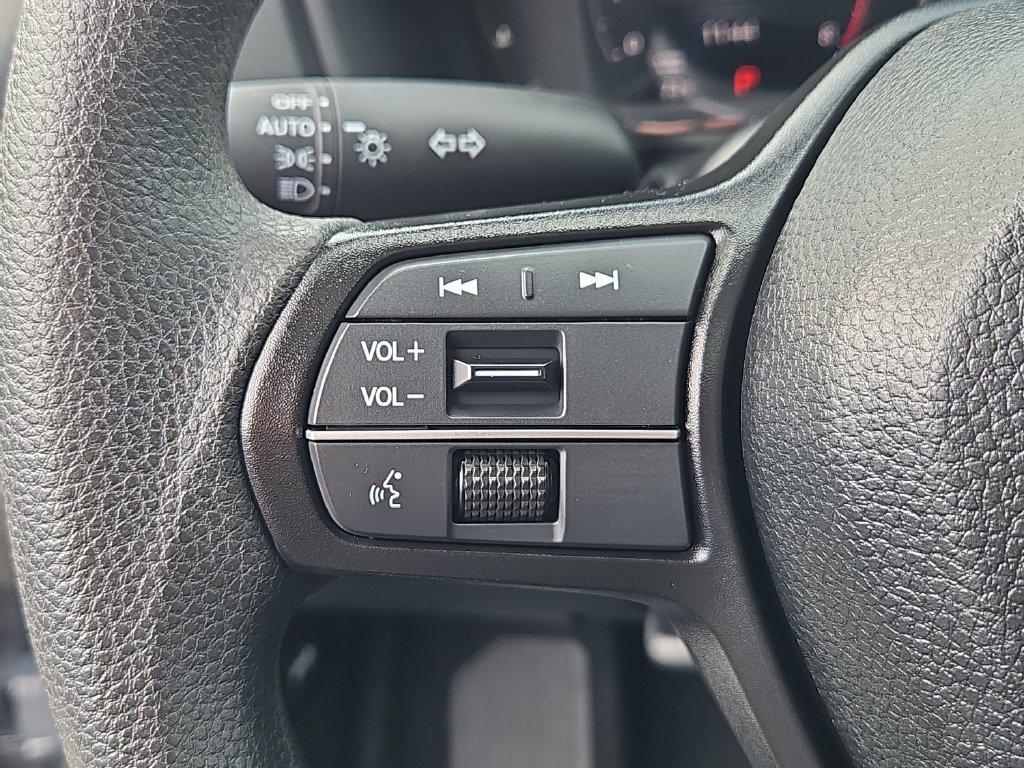 Used 2025 Honda Accord SE image 23