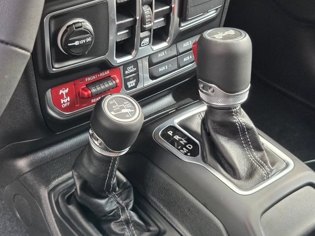 Used 2026 Jeep Wrangler Unlimited Rubicon AWD/4WD image 10