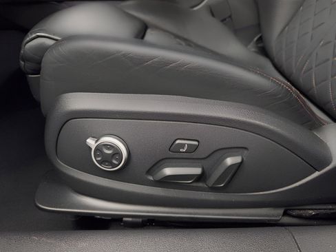 Used 2023 Audi S4 Prestige w/ Prestige Package image 16