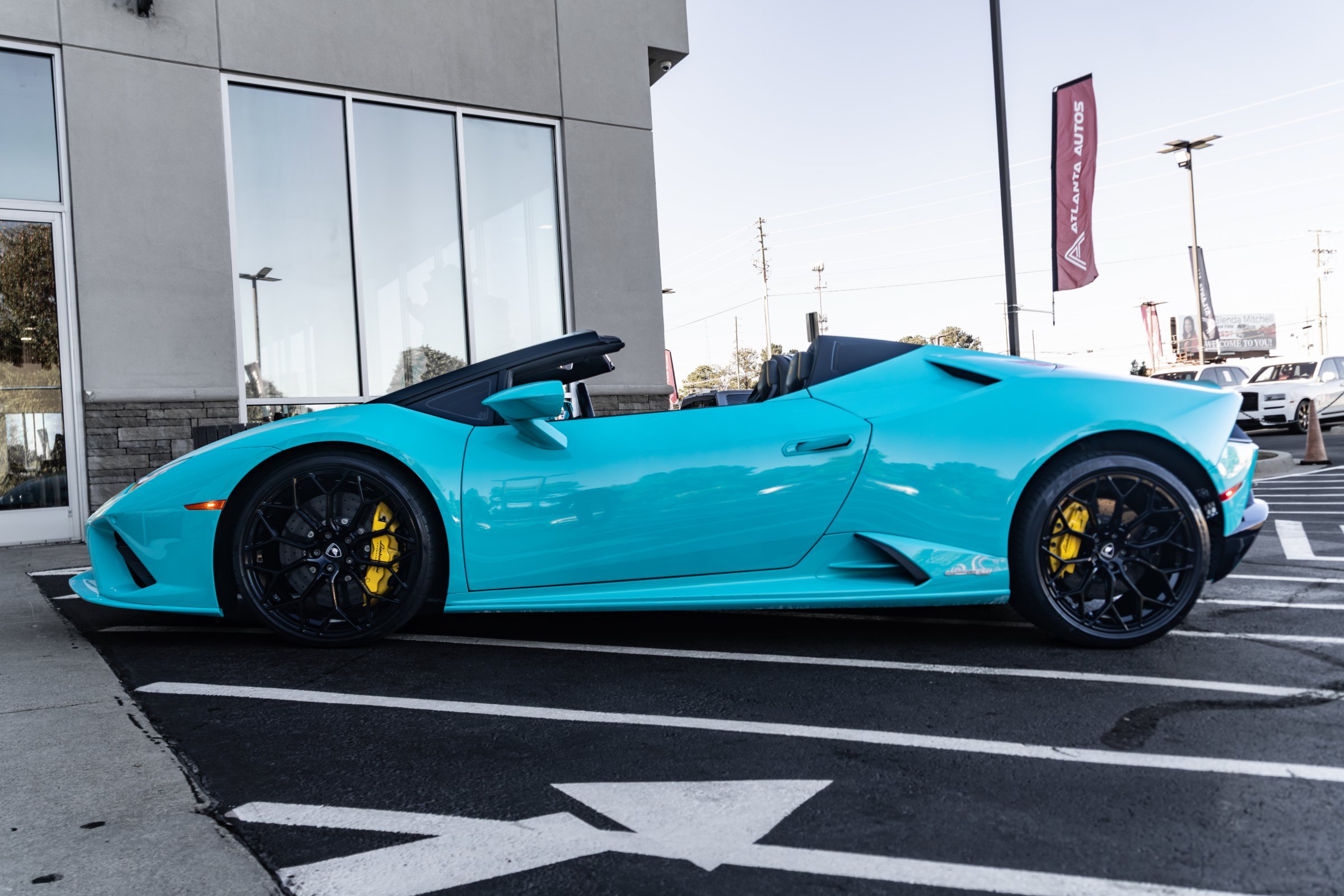 Used 2023 Lamborghini Huracan EVO RWD image 22